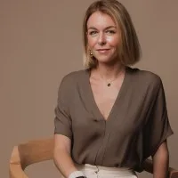 Elaine Russell