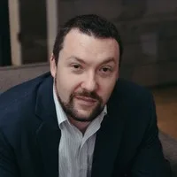Matt Apesos