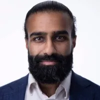 Raghu Betina