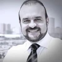 Alfonso Navarro Bustamante
