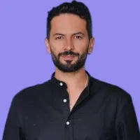 Sebastian C.
