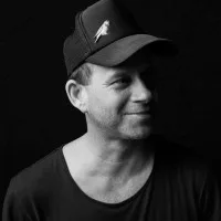 Eran Thomson