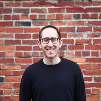 Alex R.