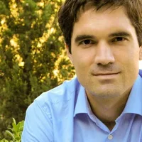 Iñaki Arrola