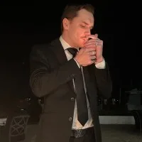 Dylan M