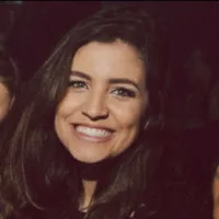 Lara Guimarães