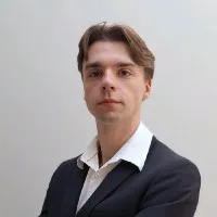Simon C.