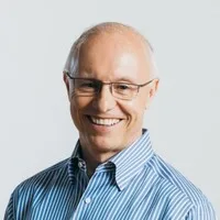 Douglas Leone