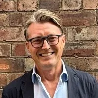 Chris Yeowart
