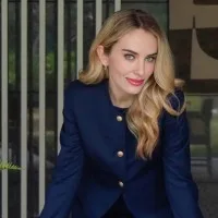 Elsa A.