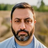 Naeem Lakhani