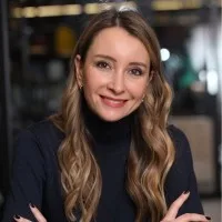 Özge Yürür