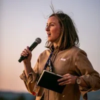 Laura Buhler