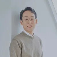Seung kook Lee