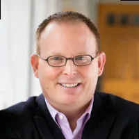 Brett Bauer