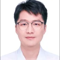 Shiwei Shen