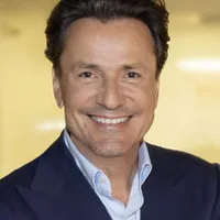 Sebastien Breteau