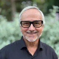 Stephen Izatt
