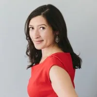 Ellen Chisa