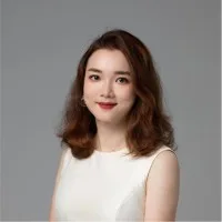 Sandra Yang