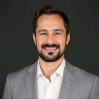 Vitor Bueckmann