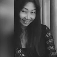 Wei-Ling Low