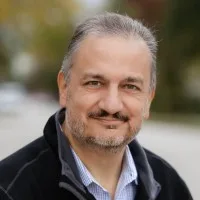 Roberto Moctezuma