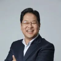 Han Cheol Jeong