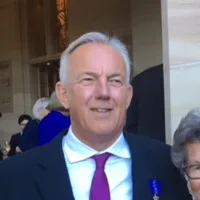 Robert Jordan AM