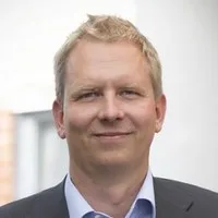 Tommi Uhari