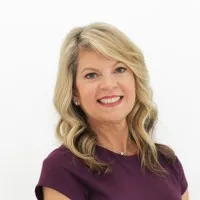 Lisa Stone