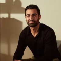 Arsham Memarzadeh