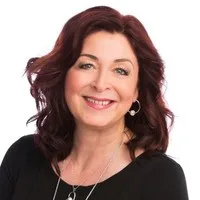 Lynne Cadenhead