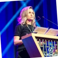 Kirsty Reynolds CMInstD