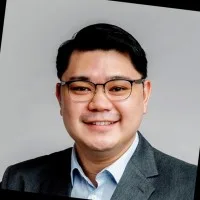 Jonathan Sim