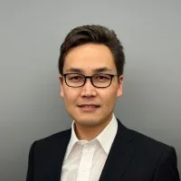 Tomo Niizeki