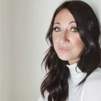 Nicole Yeary