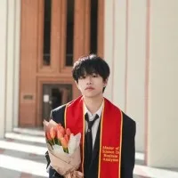 Xinde Huang