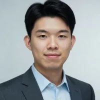 Xinyu Wang