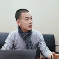 Charles Liu