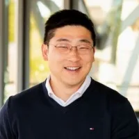Ivan Zhou