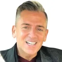 Robert Saylor