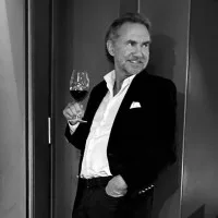 Thomas Martens
