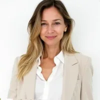 Laura Cox