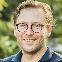 Robbert B.