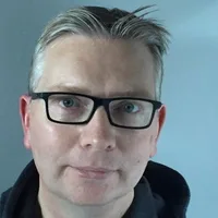 Tim Howell