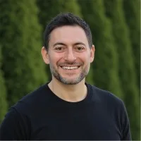 Kayvon Bina