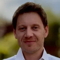 Giles Tagg