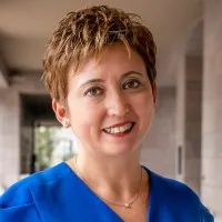 Ebru Tan