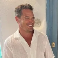 Josh Bezoni